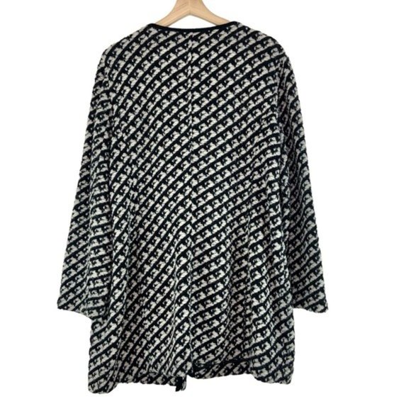 Talbots Chunky Knit Sweater Jacket in Black and White ArrowKnit Lonngline Topper - Picture 7 of 7